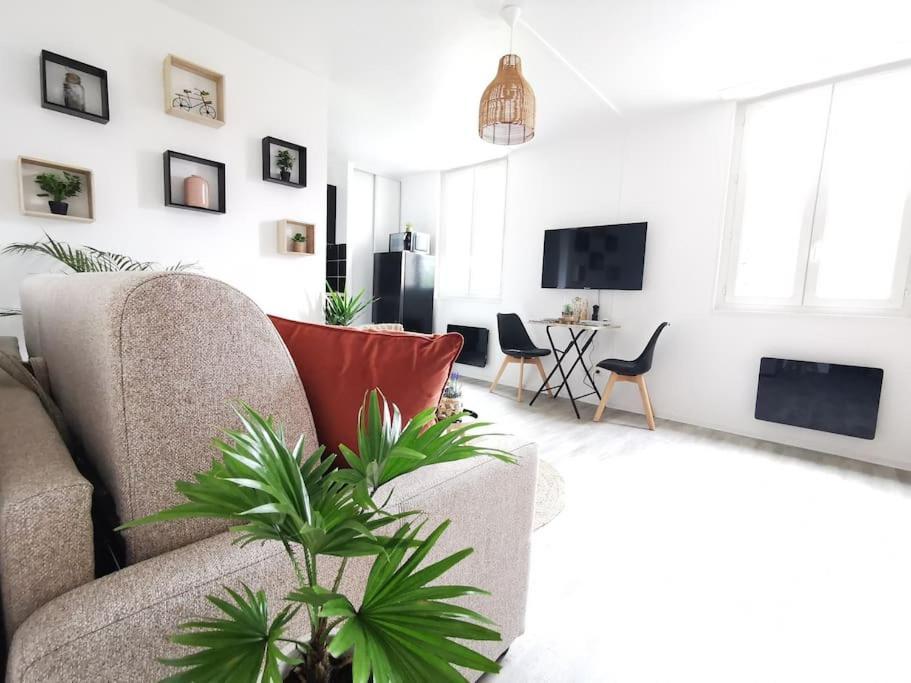 L'Authentique *Studio *Parking Prive* *Wifi*Calme Lourdes Extérieur photo